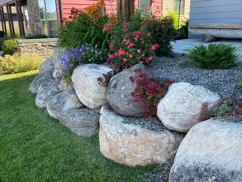 landscaping services Indianola